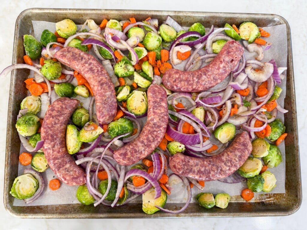 baked sheet pan Italian sausages and veggies