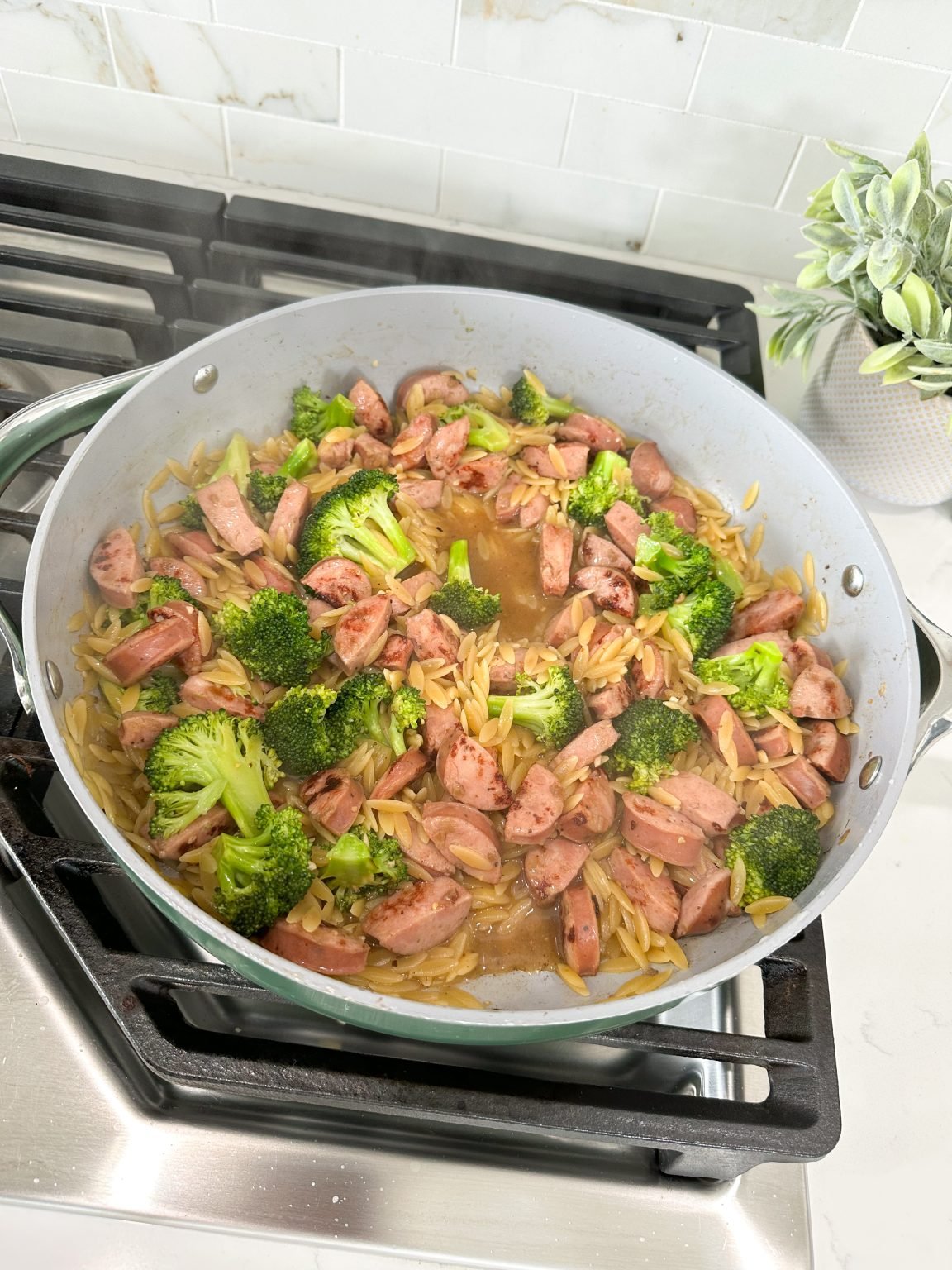 Chicken Sausage Orzo Skillet with Broccoli Julia Pacheco