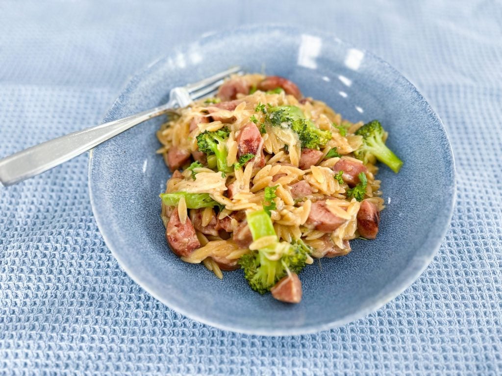 Chicken Sausage Orzo Skillet with Broccoli - Julia Pacheco