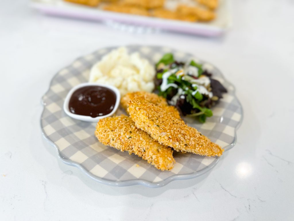 Crispy Baked Chicken Tenderloins - Julia Pacheco