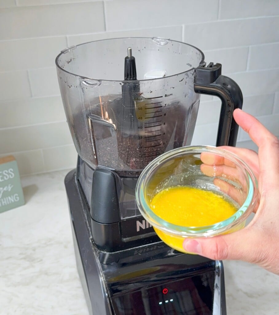 butter and oreo mixture