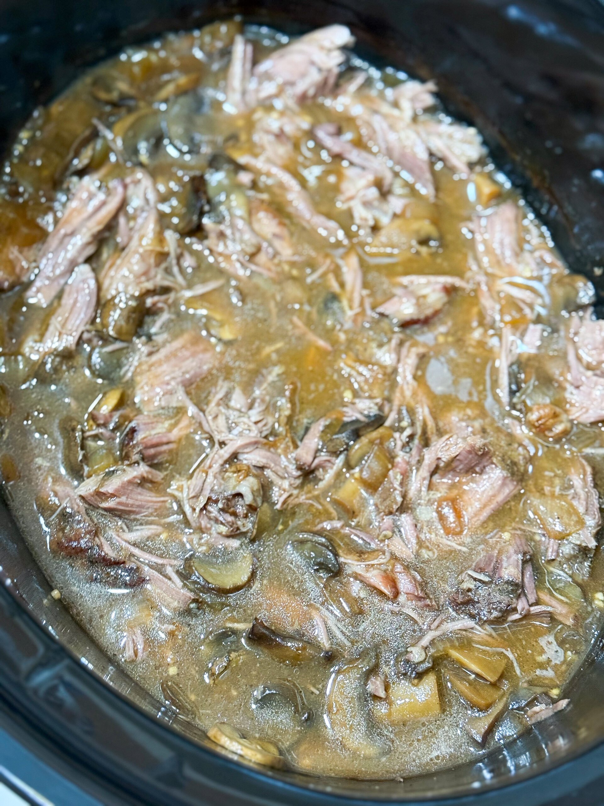 Beef stroganoff in slow cooker
